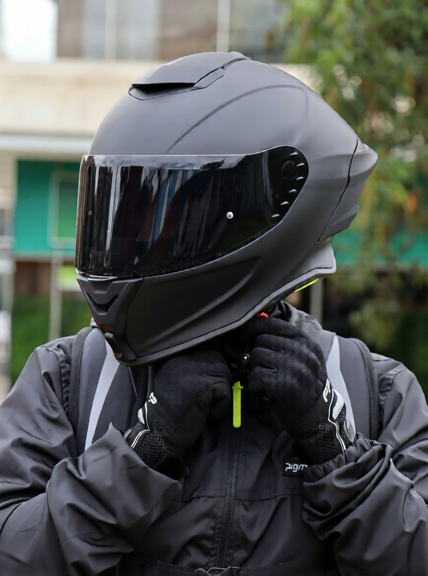 CASCO FULL BLACK SMK