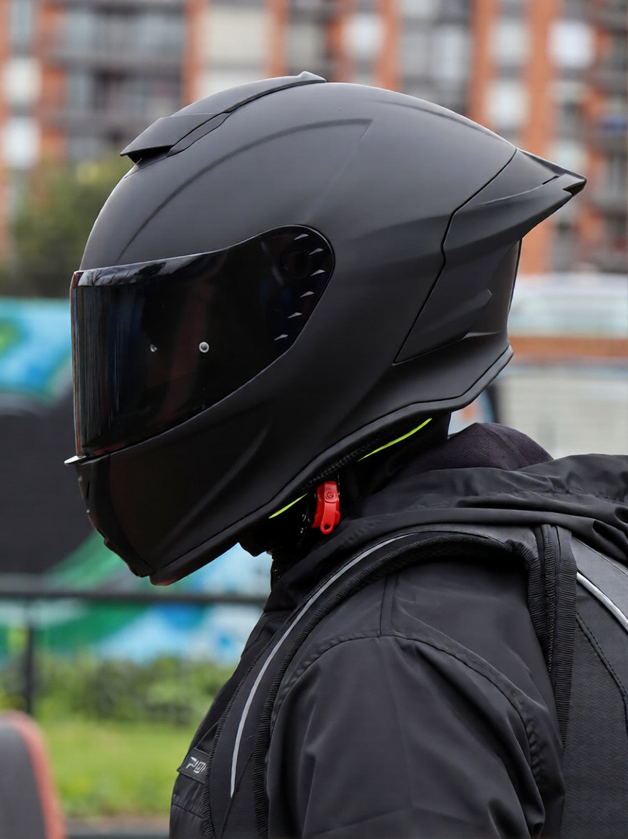 CASCO FULL BLACK SMK