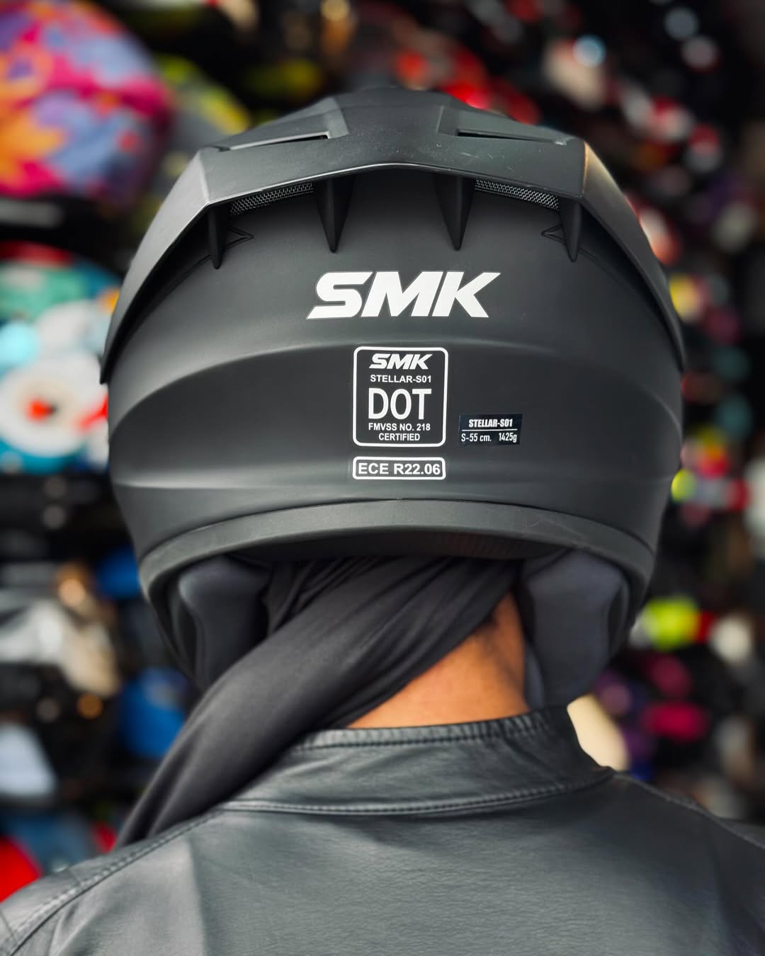 CASCO FULL BLACK SMK